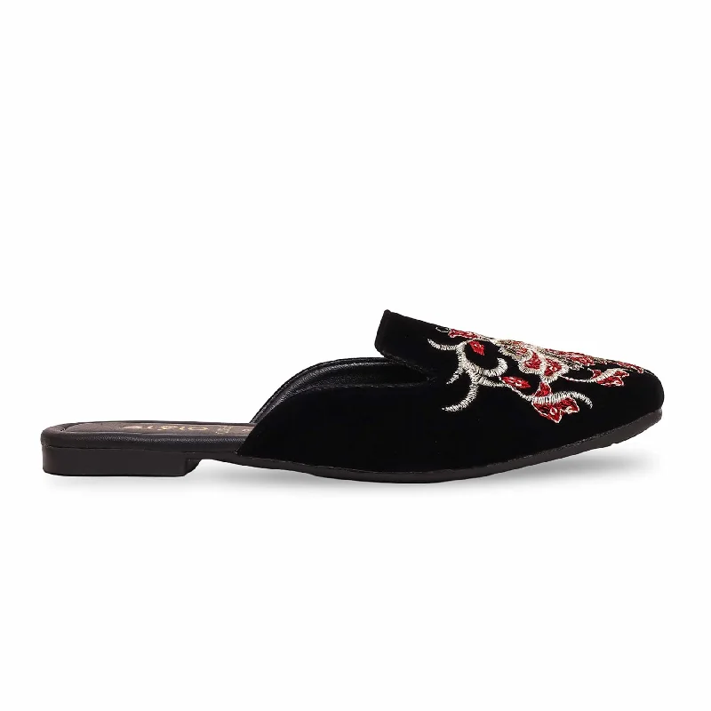 Women's Black Casual Mule CL1852