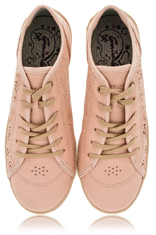 CRAVO & CANELA CINNA Creamy Rose Cut-Out Leather Sneakers