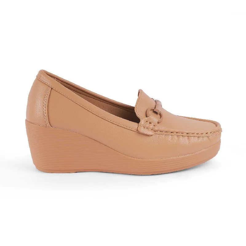 Tresmode Trebien Tan Women's Wedge Loafers